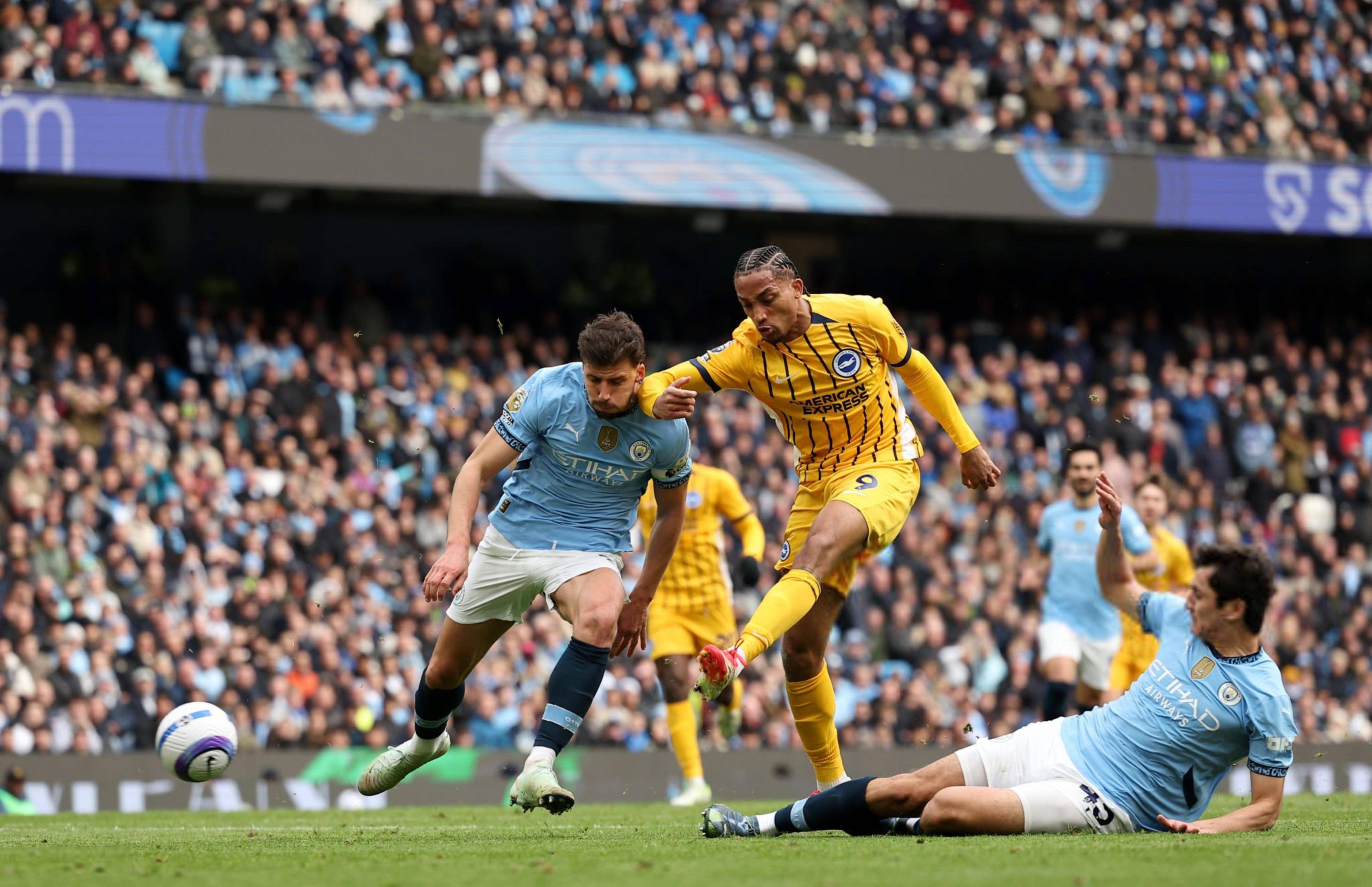  出色防守首场状态出色，阿森纳观众沸腾！，哈兰德重返赛场气势如虹延续