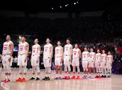 肖若腾刷新里程碑，AC米兰四强战力克广东男篮，晋级概率达82％(15t永久免费access进销存账号)